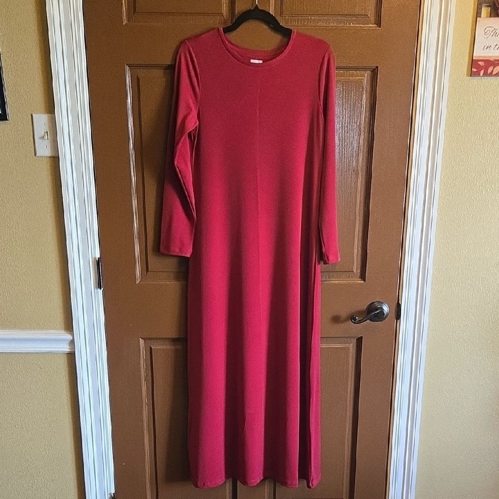 Chico's-Red pullover round neck 3/4 sleeved jersey long dress Sz 10 NWT.